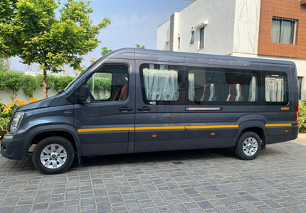 17 Seater Urbania Traveller Rental Service
