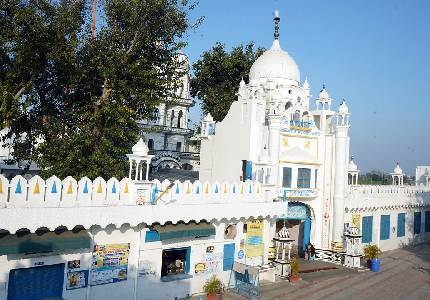 Taxi from Punjab Cities to Delhi