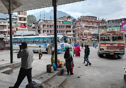 Taxi from Manali