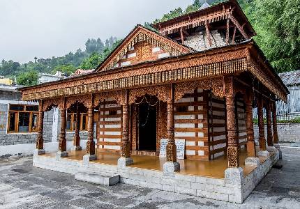 Taxi from Manali