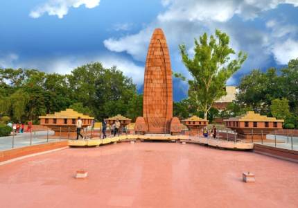 Amritsar to Kashmir Valley Scenic Holiday