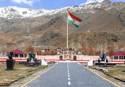 Leh Ladakh Explorer Tour From Amritsar