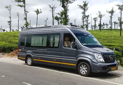 17 Seater Urbania Traveller Rental Service