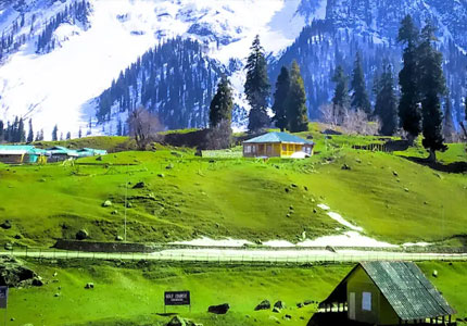 Amritsar–Srinagar–Gulmarg Scenic Trip